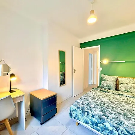 Apartment Le Colbert, Spacieux, 4 Chambres, 4 Salles De Bain