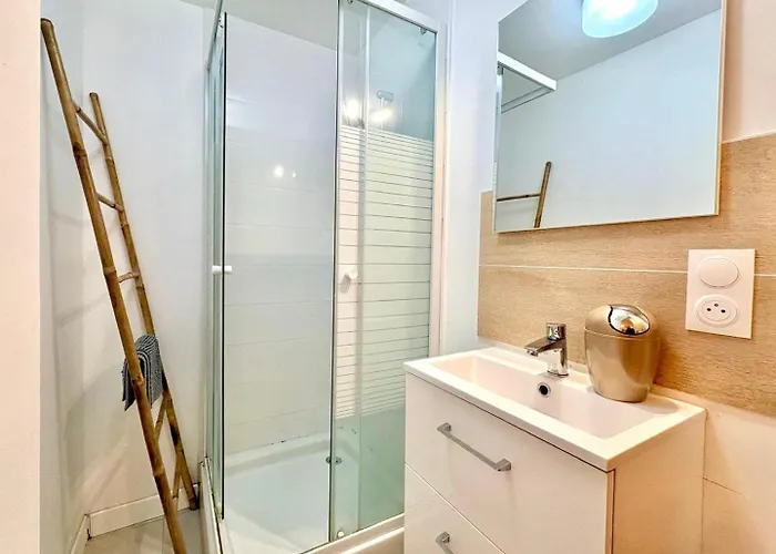 Le Colbert, Spacieux, 4 Chambres, 4 Salles De Bain